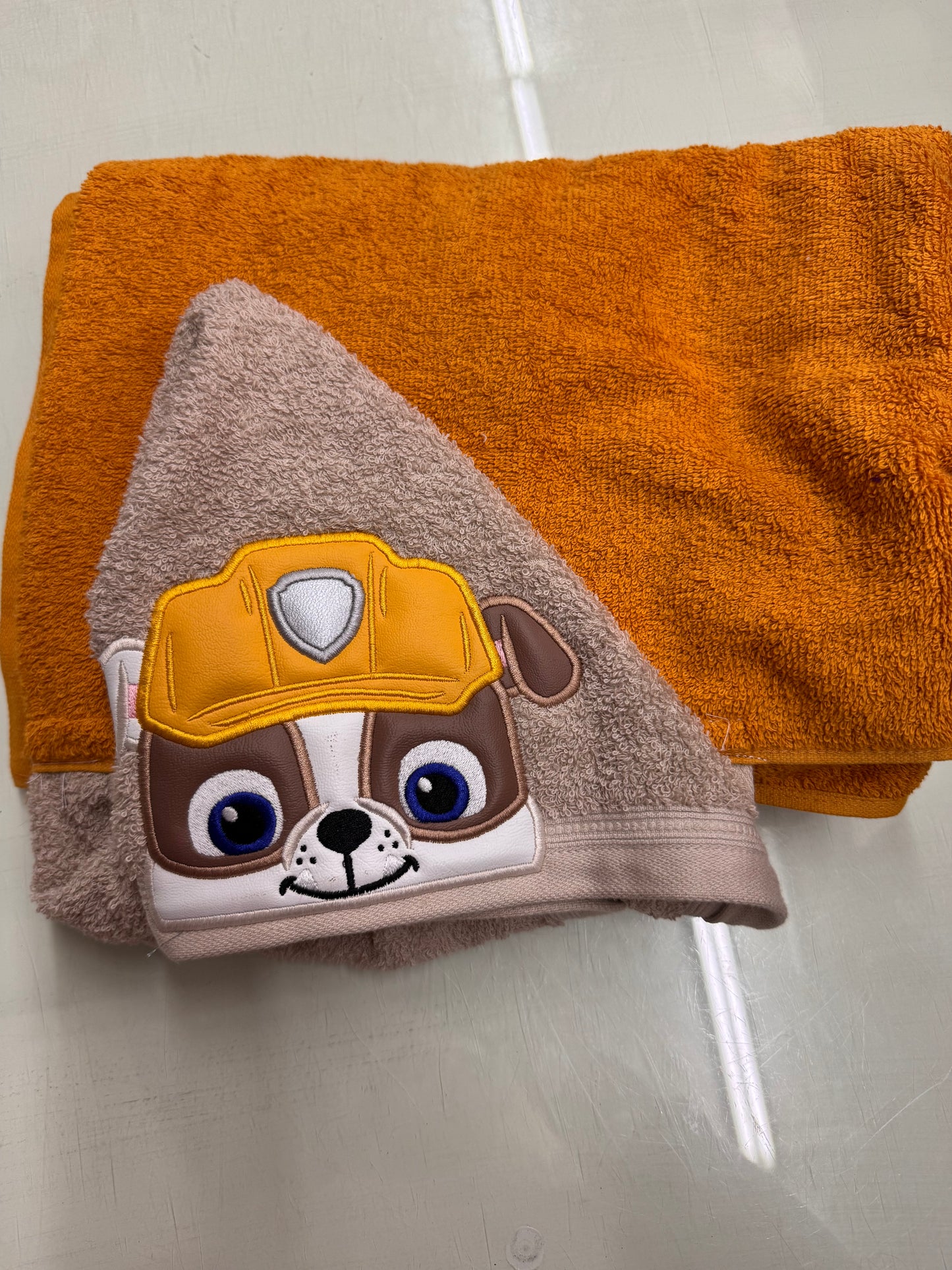 Full Size Hooded Bath Towel – Dozer Pup – Orange and Beige