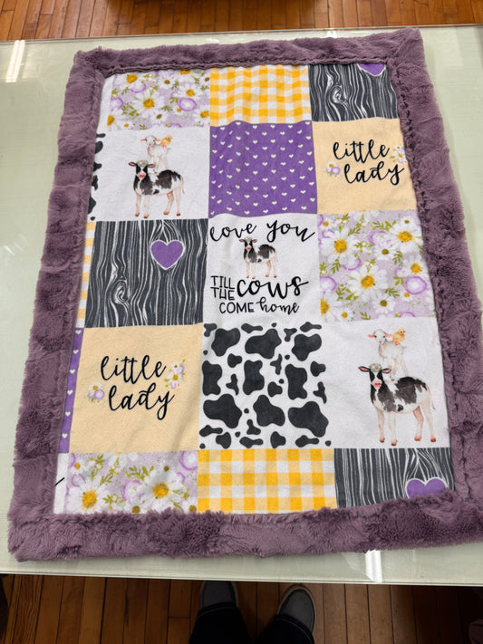Lilac Faux Fur & Minky Car Seat Blanket – 20” x 27.5”