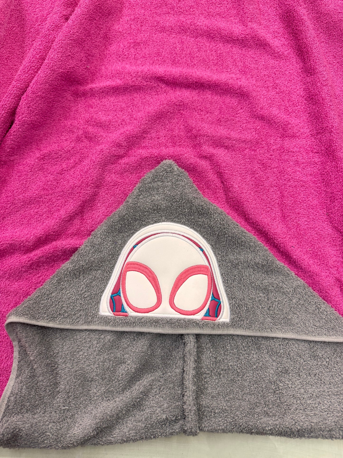 Full Size Hooded Bath Towel – Ghost Spider Heroine – Pink and Gray