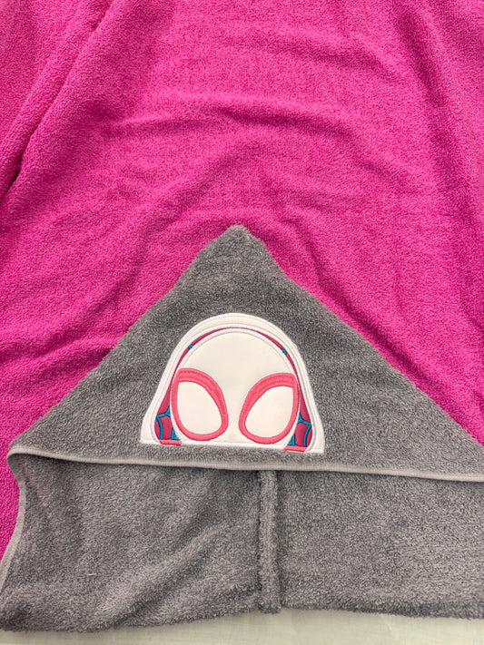 Full Size Hooded Bath Towel – Ghost Spider Heroine – Pink and Gray