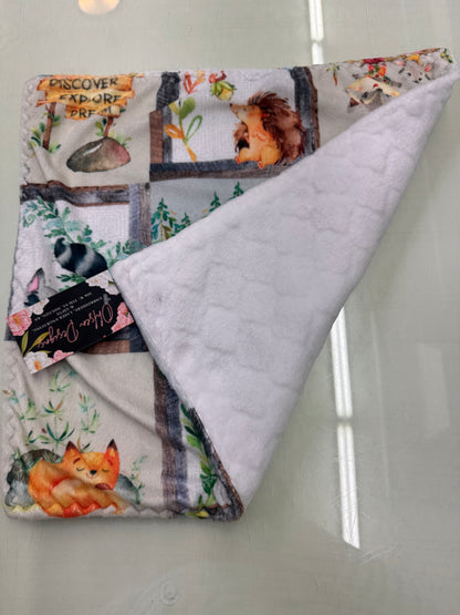 Woodland Burp Cloth – 16 x 16 Inches – Soft Baby Burp Cloth